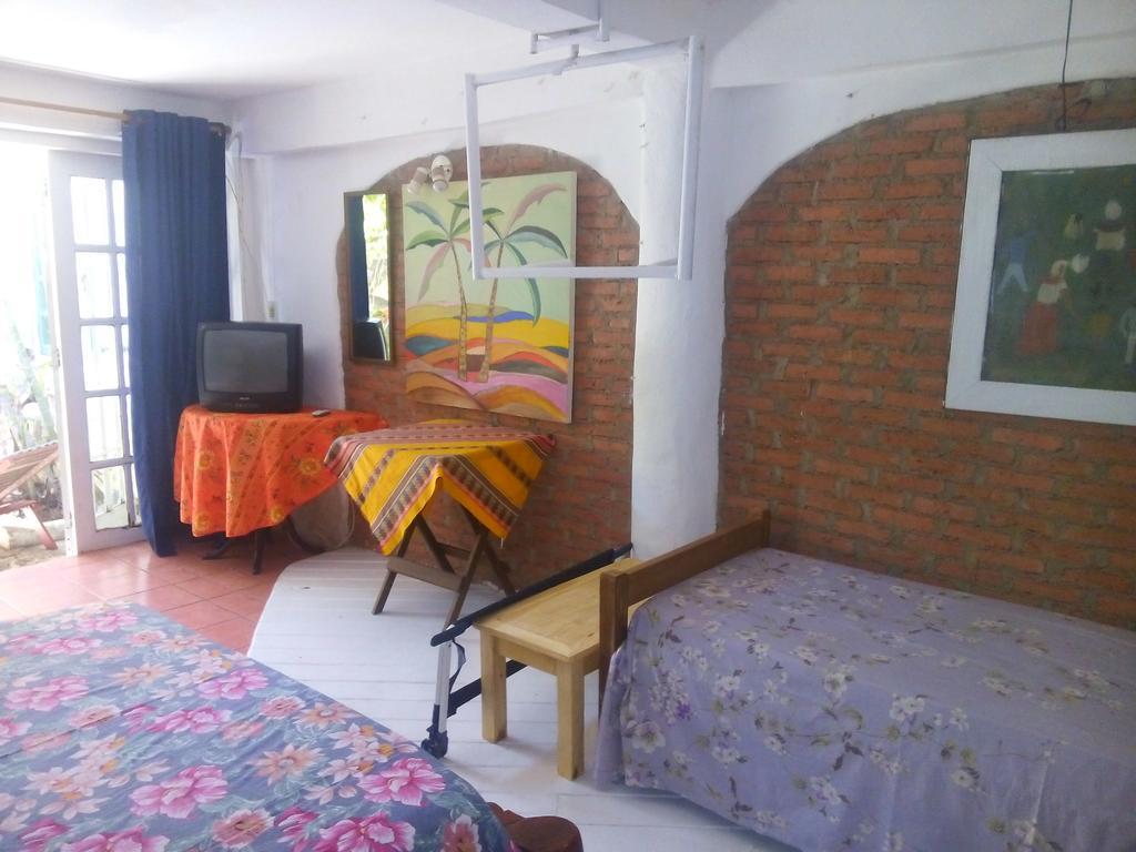 Chez Marine Guest House Armacao dos Buzios Room photo